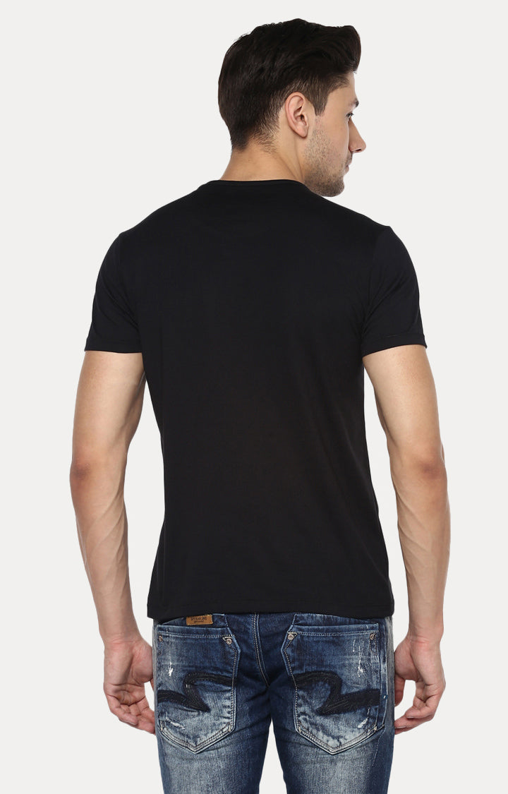 Spykar Men Black Cotton Slim Fit Round Neck T-Shirt