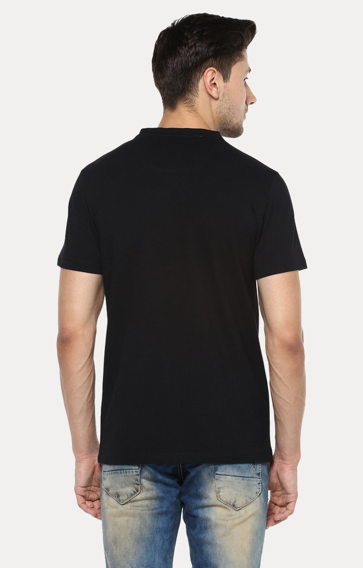 Spykar Men Black Solid Slim Fit T-Shirt