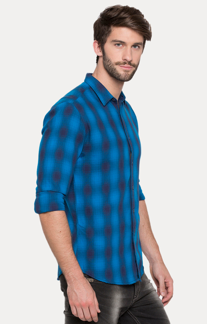 Spykar Men Blue Checked Slim Fit Casual Shirt