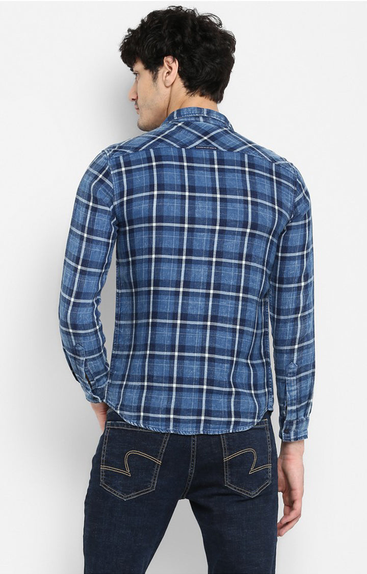 Spykar Slim Fit Men Blue Checked Casual Shirt