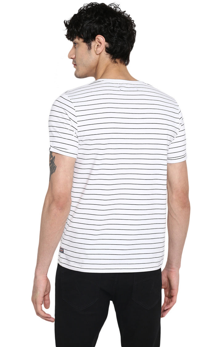 Spykar White Cotton Slim Fit T-Shirt For Men