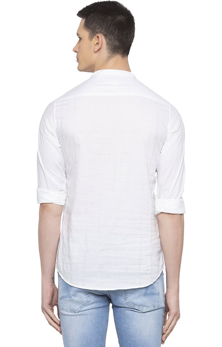 Spykar Men White Solid Casual Shirt