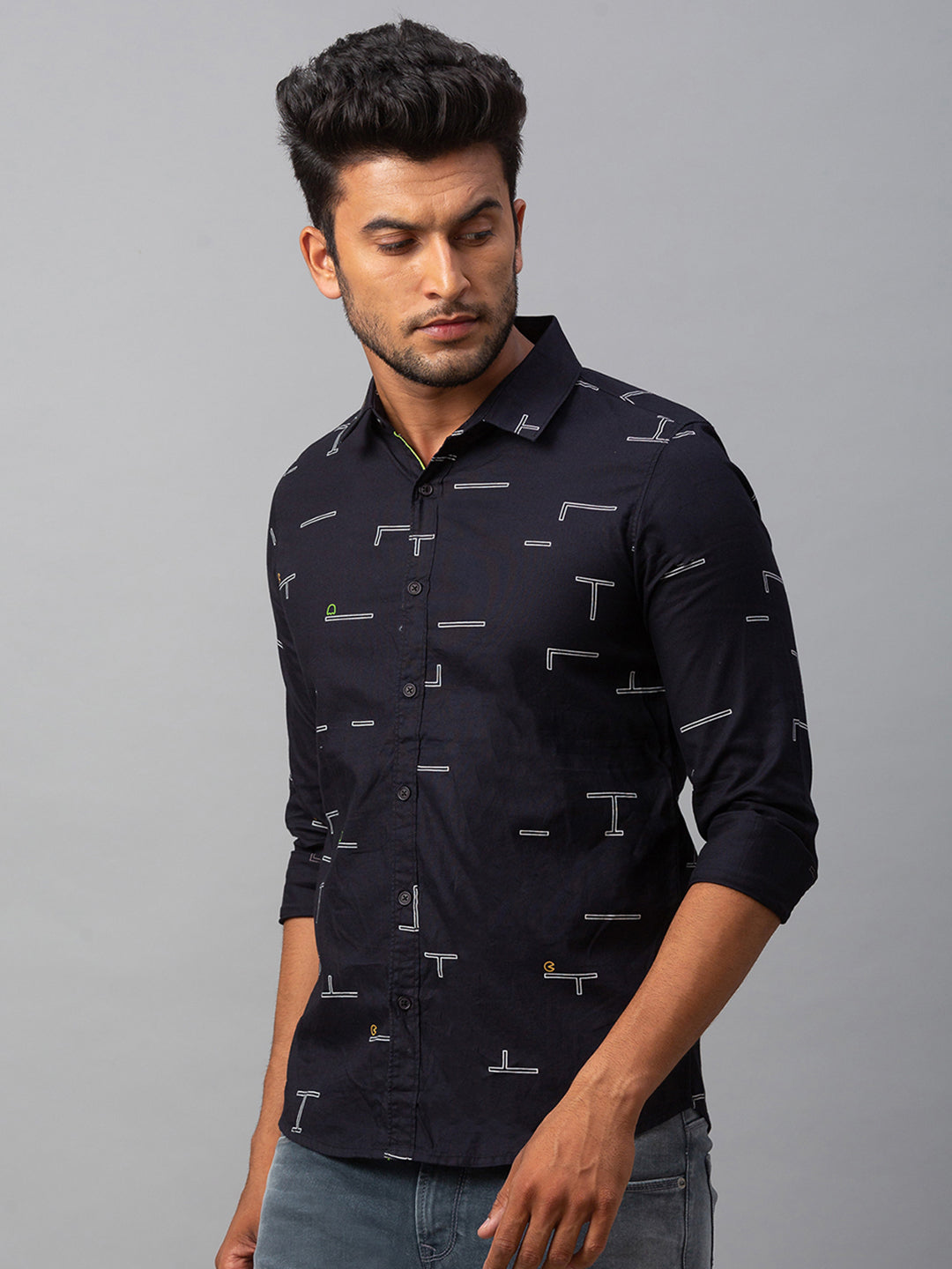 Spykar Men Black Cotton Slim Fit Shirt