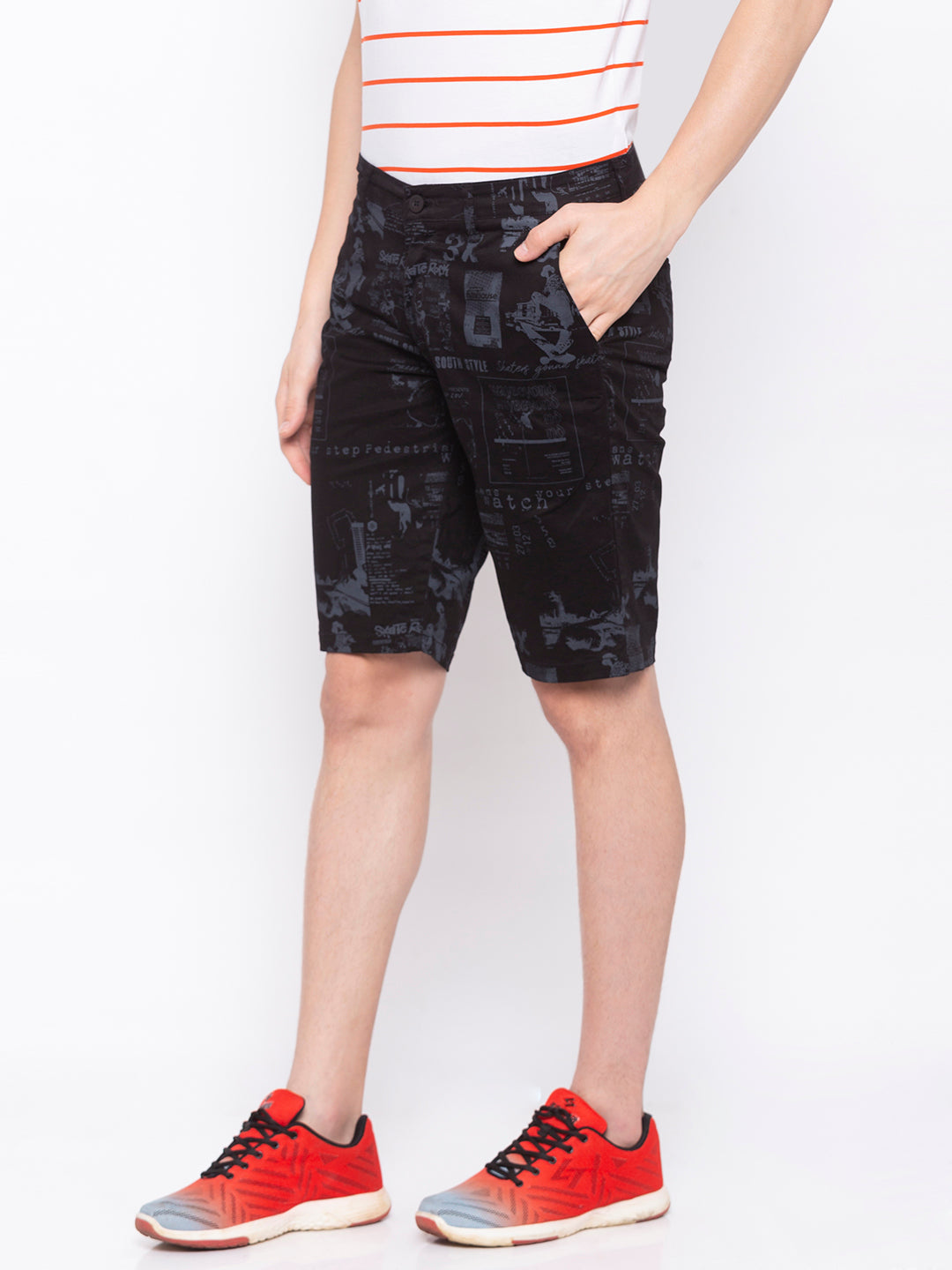 Spykar Men Black Cotton Slim Fit Shorts