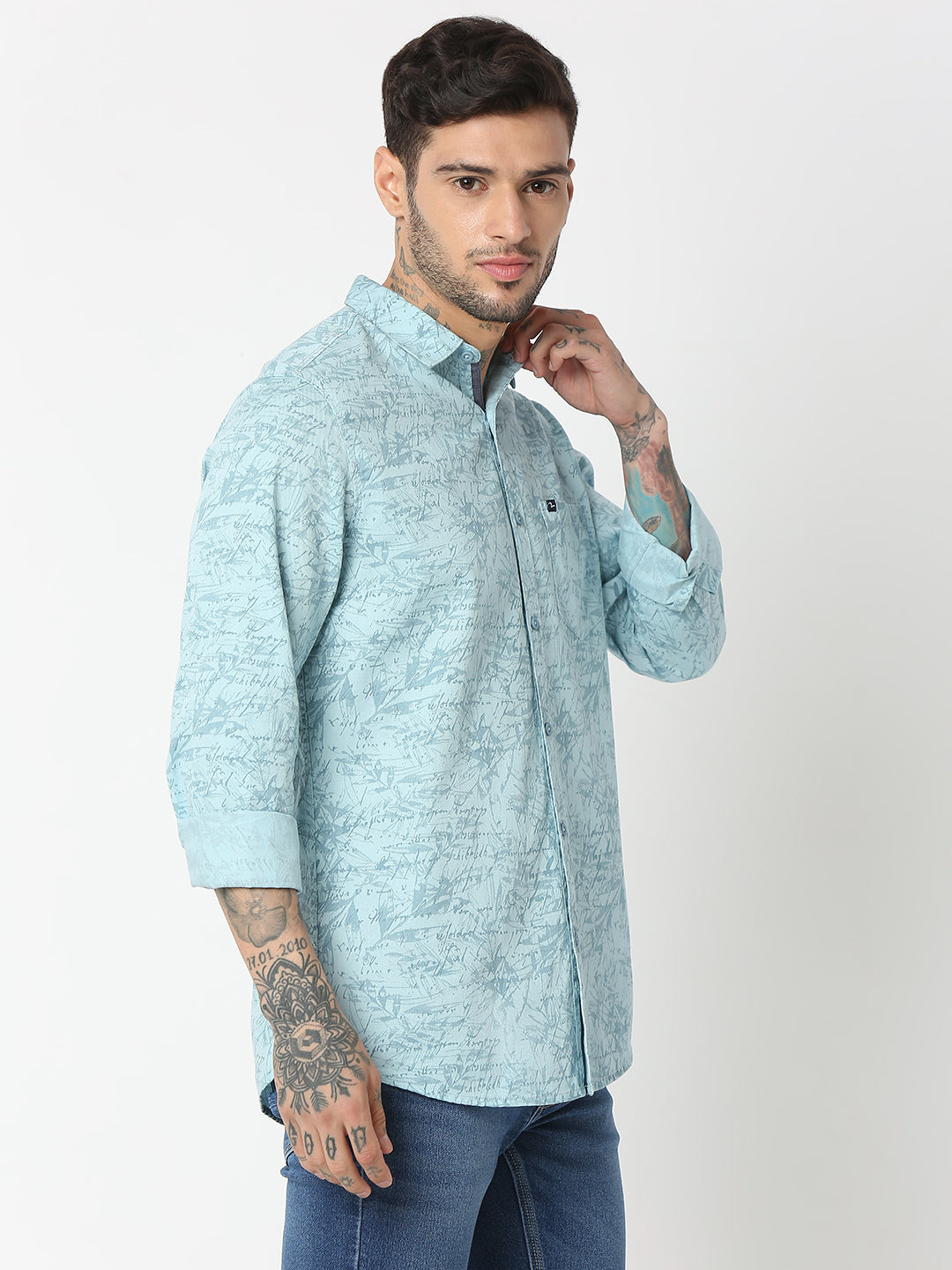 Spykar Men Aqua Cotton Slim Fit Printed Shirts