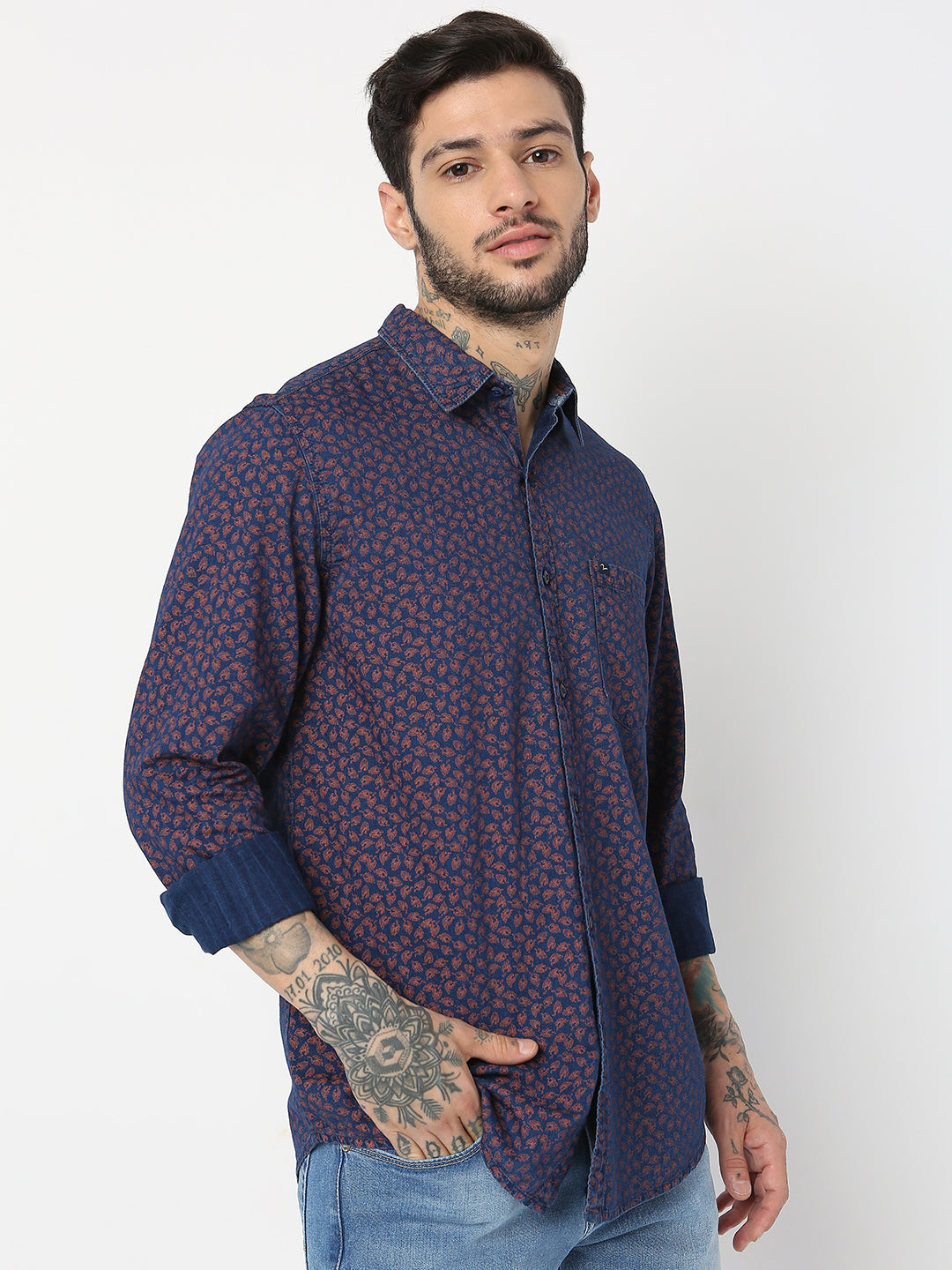 Spykar Men Indigo Blue/Rust Cotton Slim Fit Printed Shirts