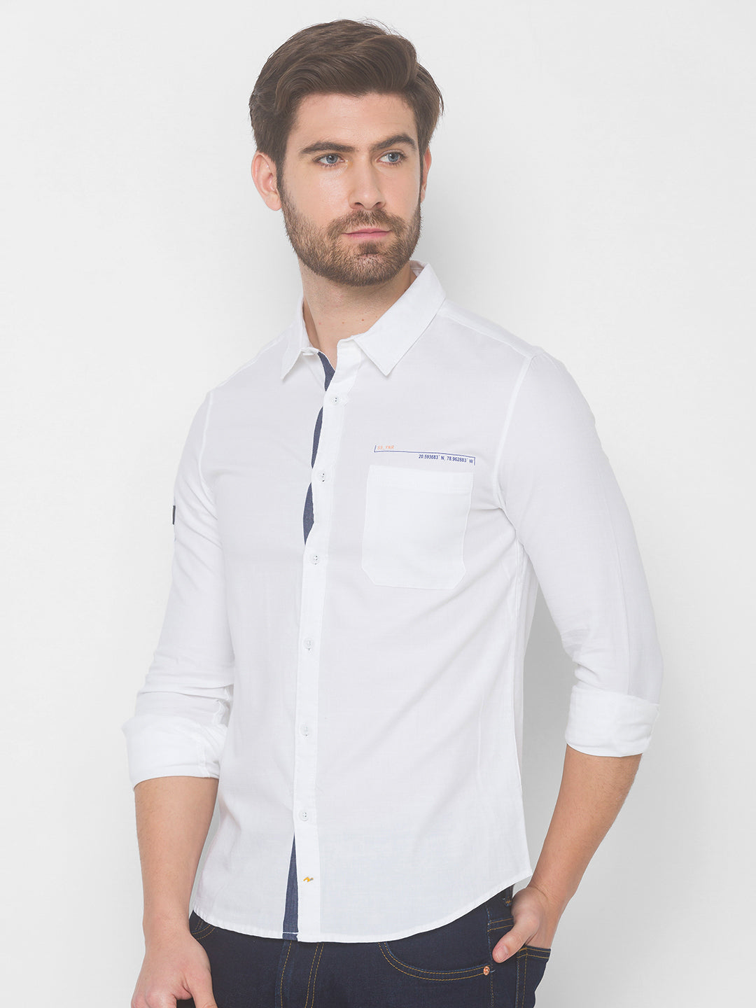 Spykar Men White Cotton Casual Slim Fit Shirt