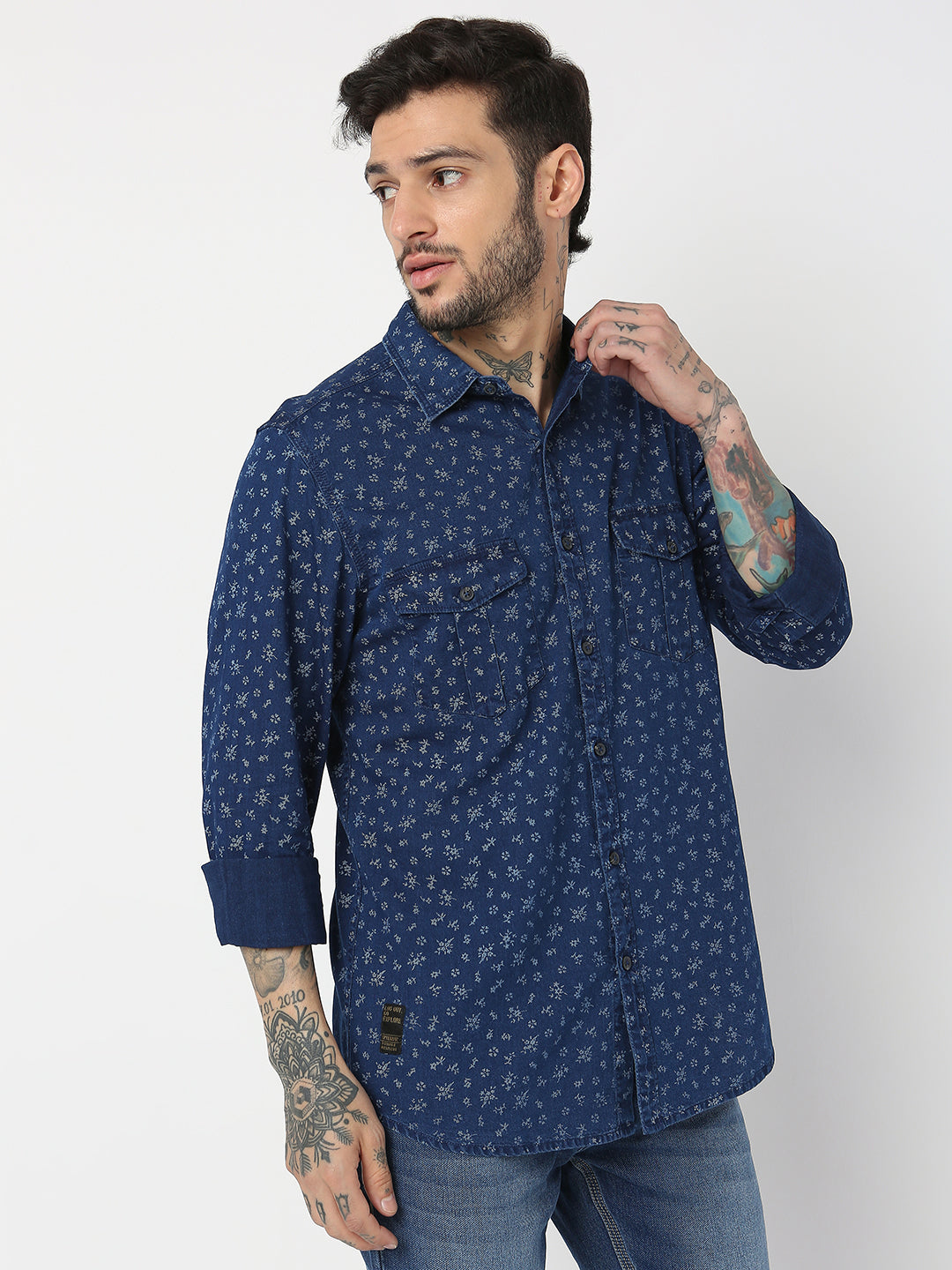 Spykar Men Indigo Blue/White Cotton Slim Fit Printed Shirts