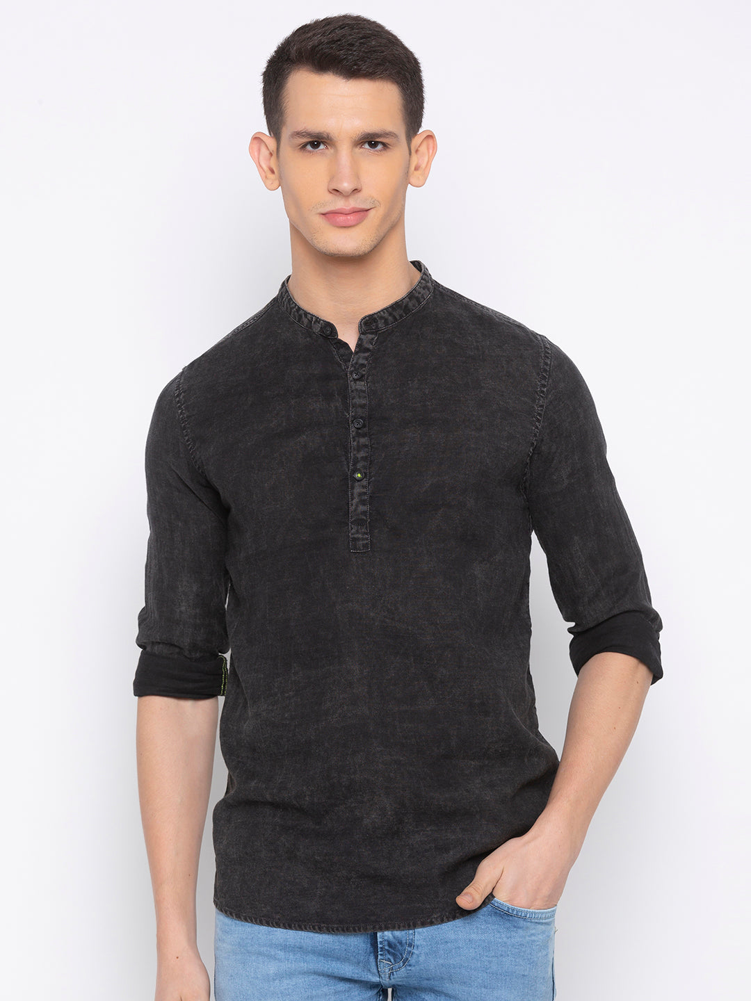 Spykar Men Black Solid Slim Fit Casual Shirt