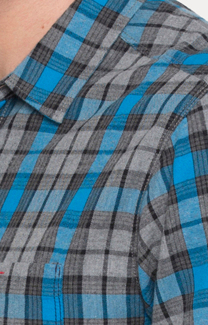 Spykar Men Blue Checked Slim Fit Casual Shirt