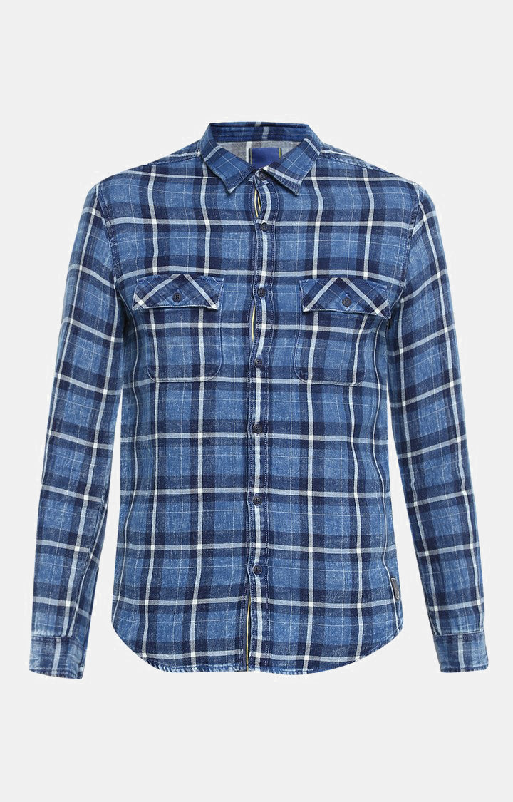 Spykar Slim Fit Men Blue Checked Casual Shirt