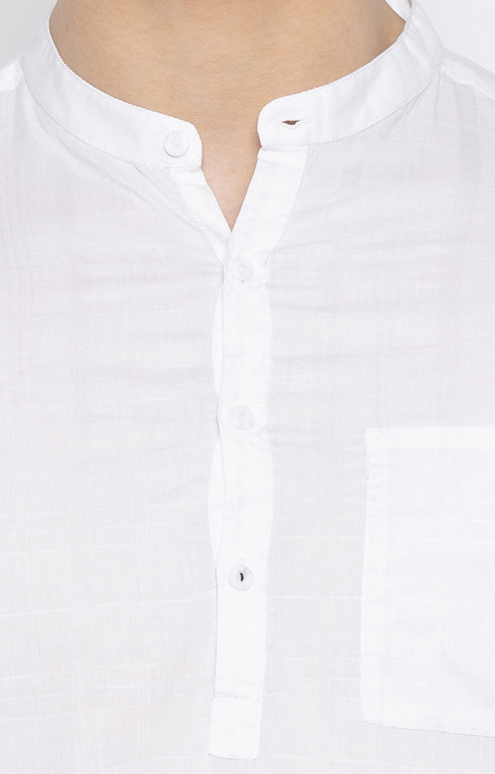 Spykar Men White Solid Casual Shirt