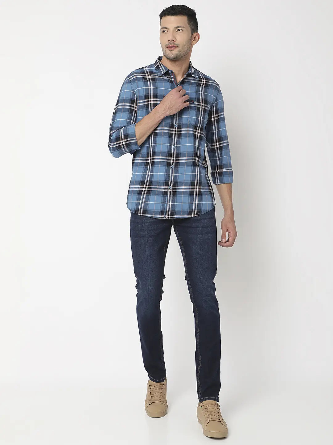 Spykar Men Blue Cotton Slim Fit Checkered Shirt