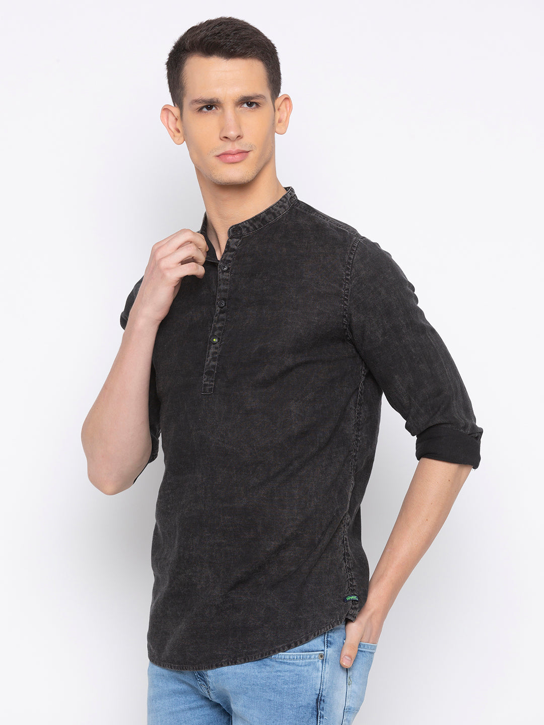 Spykar Men Black Solid Slim Fit Casual Shirt