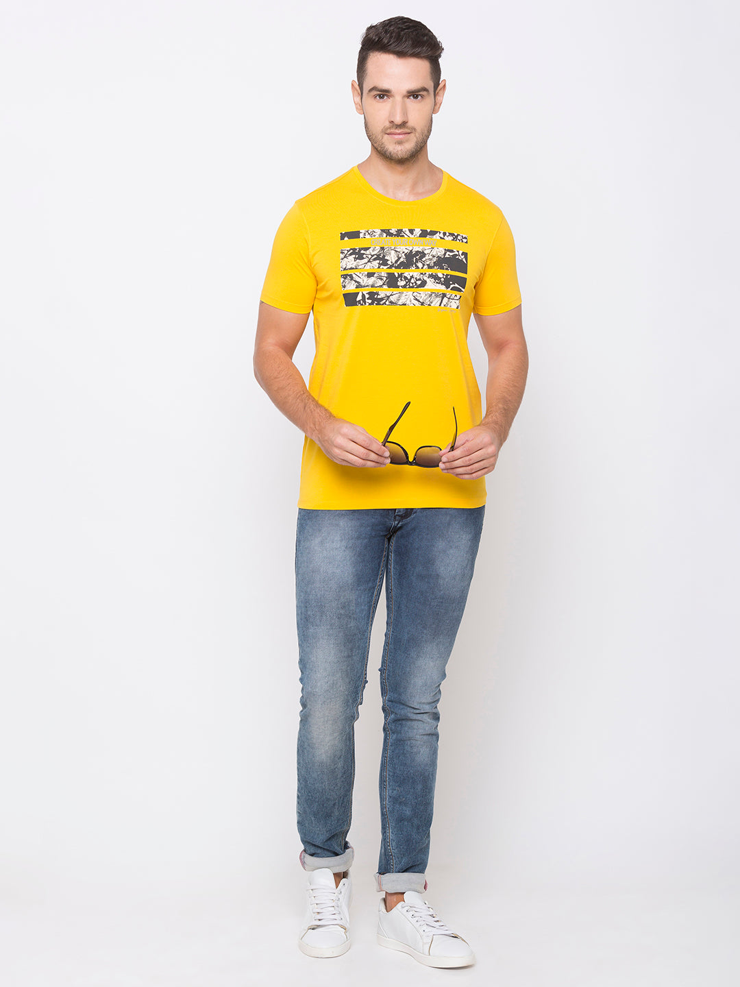 Spykar Men Yellow Cotton Slim Fit Round Neck T-Shirt