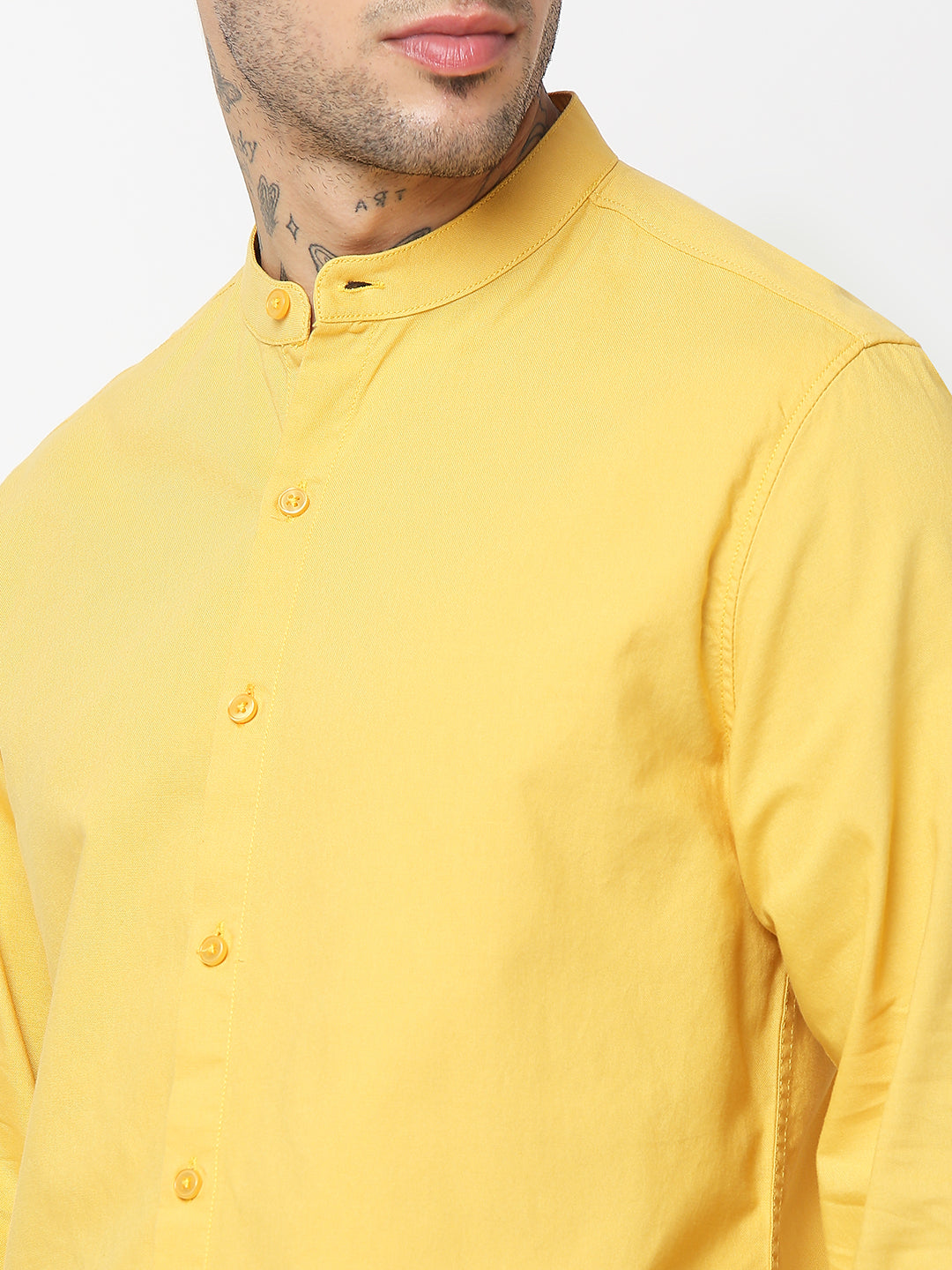 Spykar Men Chrome Yellow Cotton Slim Fit Plain Shirts