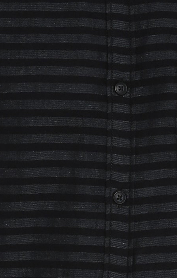 Spykar Men Black Striped Slim Fit Casual Shirt