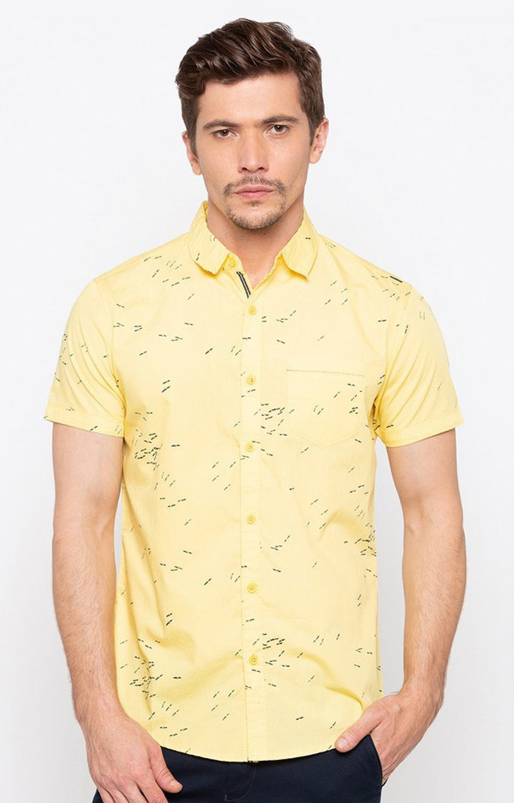 Spykar Men'S Yellow Cotton Printed Casual Shirts