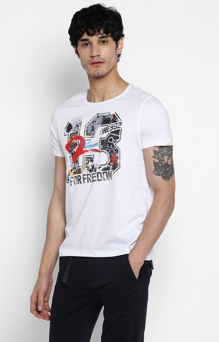 Spykar White Printed Slim Fit Men T-Shirts