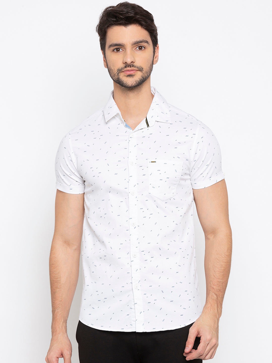 Spykar Men White Printed Slim Fit Casual Shirt