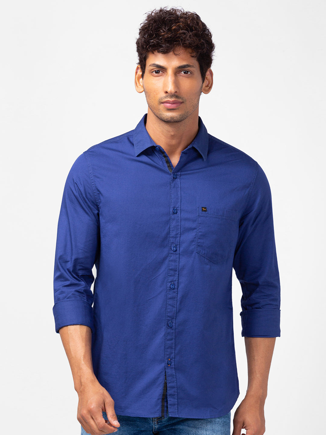 Spykar Men Ink Blue Cotton Slim Fit Plain Shirts