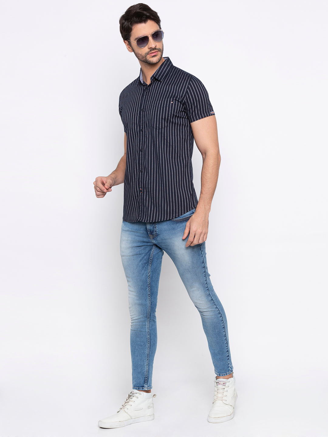 Spykar Men Navy Striped Slim Fit Casual Shirt