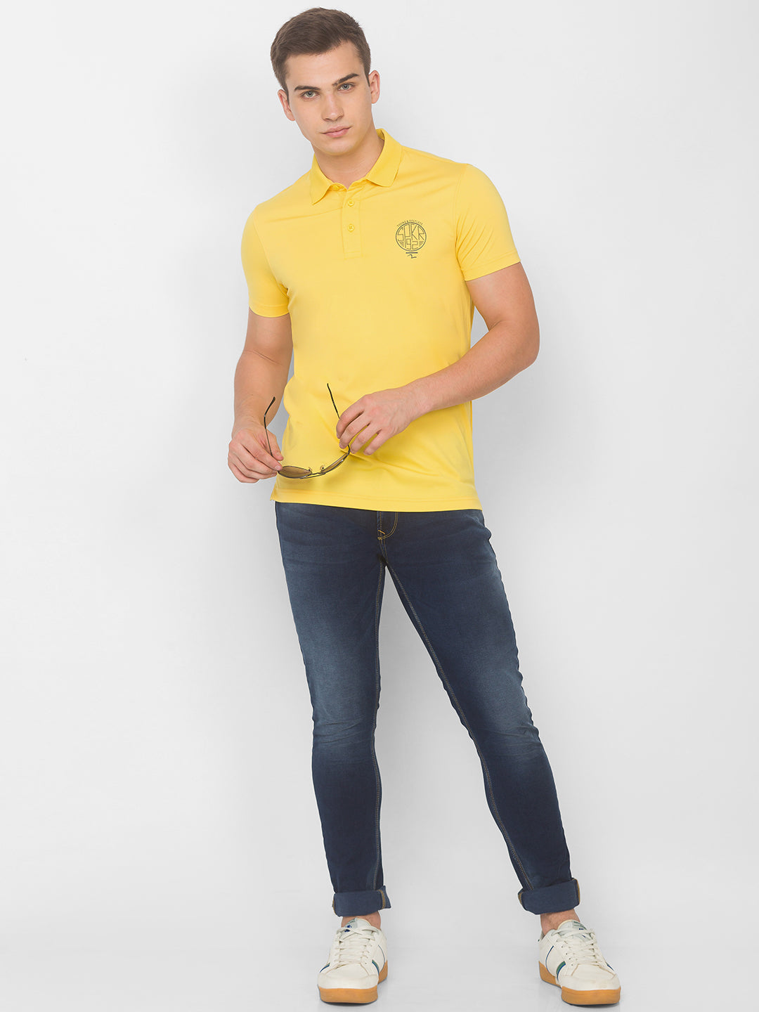 Spykar Men Yellow Cotton Slim Fit Round Neck T-Shirt