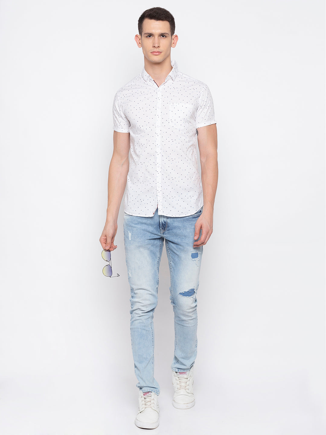 Spykar Men White Printed Slim Fit Casual Shirt