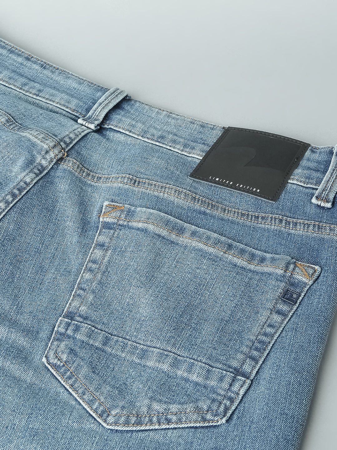 Spykar Limited Edition Mid Blue Regular Fit Narrow Length Mid rise Knee Slit Premium Stretchable Denim Jeans For Men (Rover)