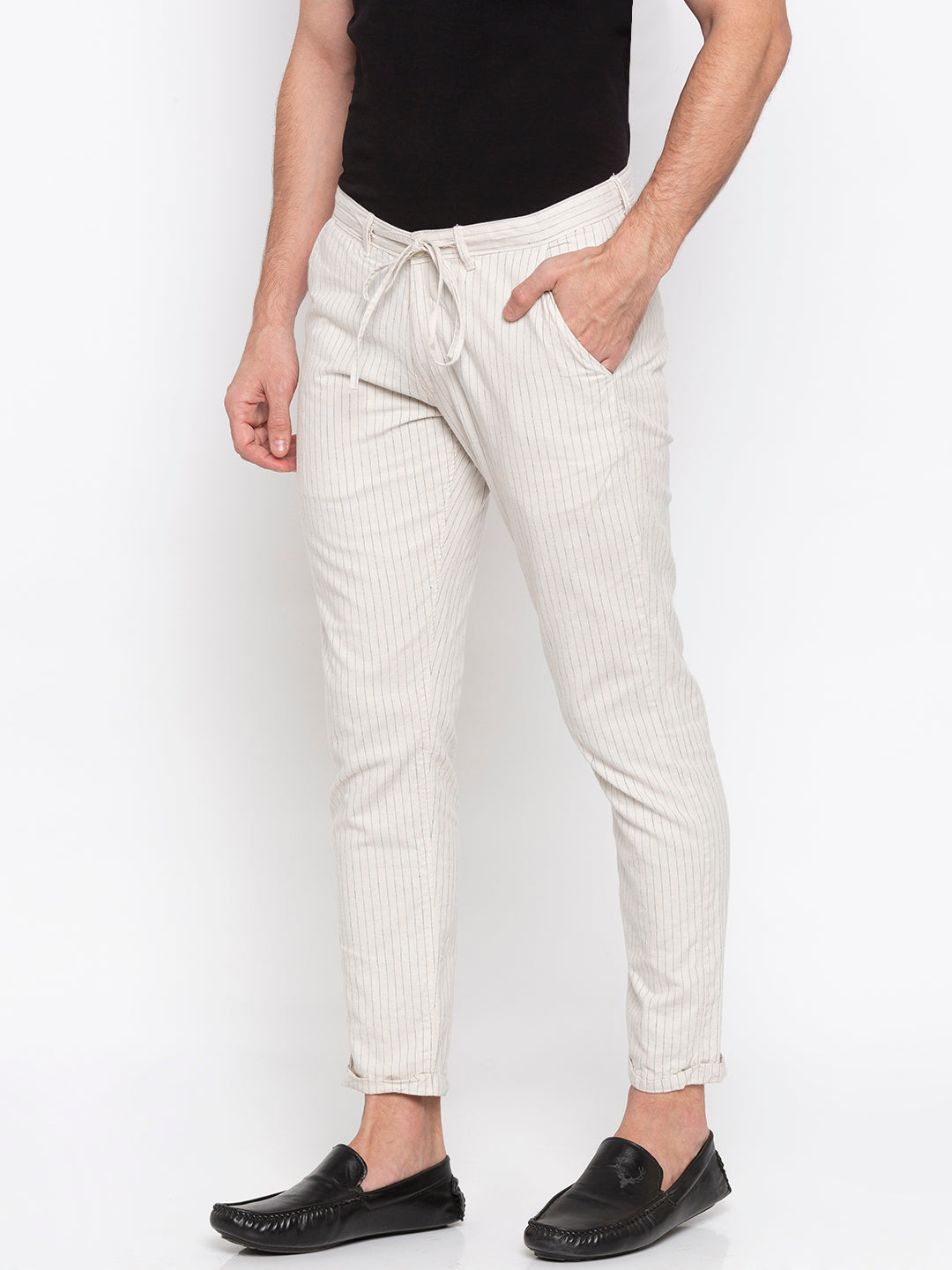 Spykar Men White Cotton Slim Fit Casual Trousers