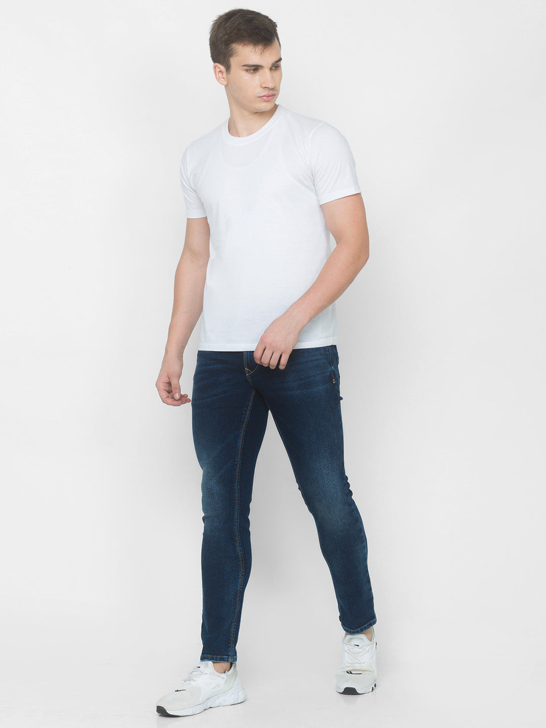 Spykar Men Blue Cotton Slim Fit Tapered Length Jeans (Kano)