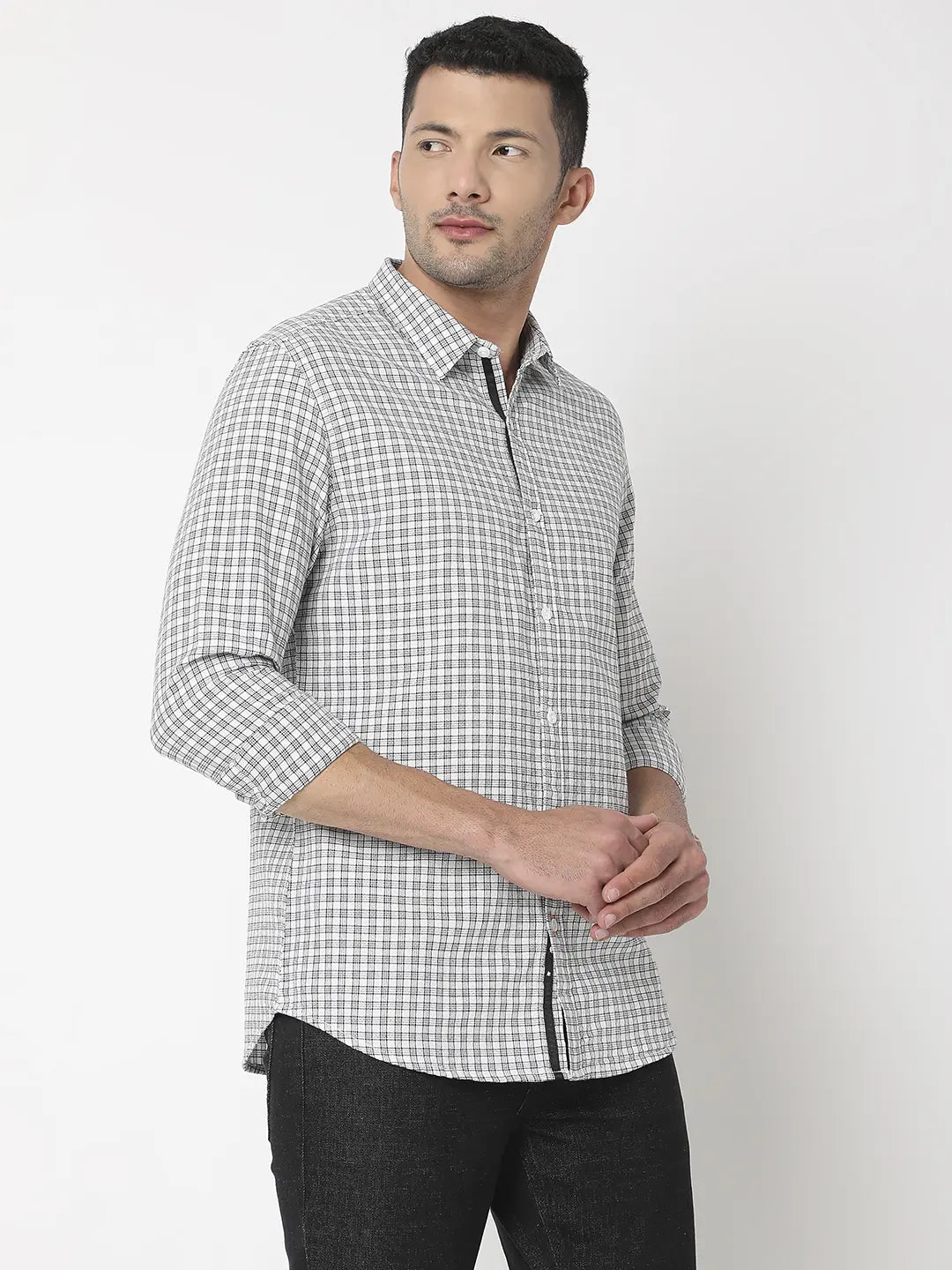 Spykar Men White Cotton Slim Fit Checkered Shirt