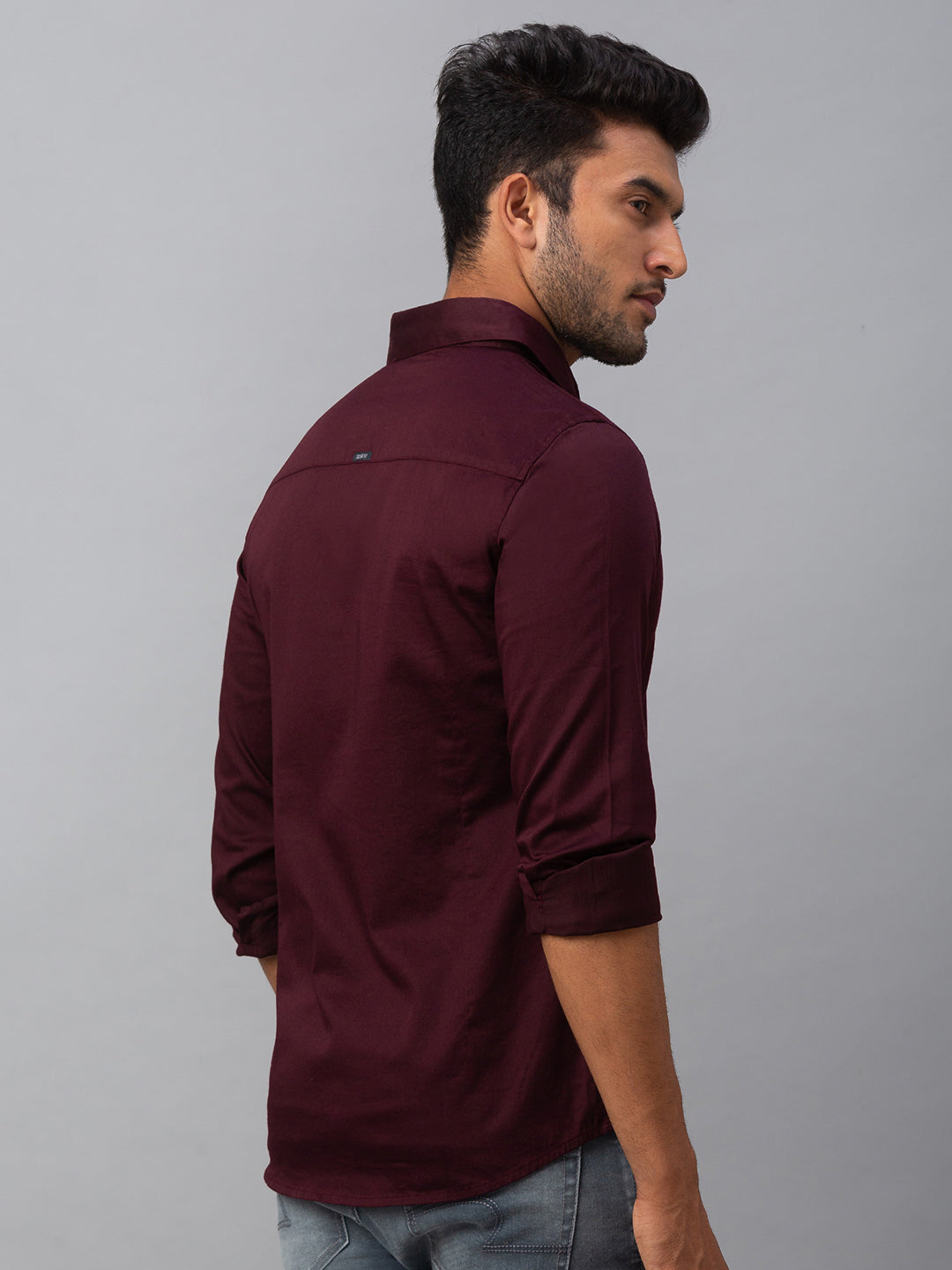 Spykar Red Cotton Slim Fit Shirts For Men