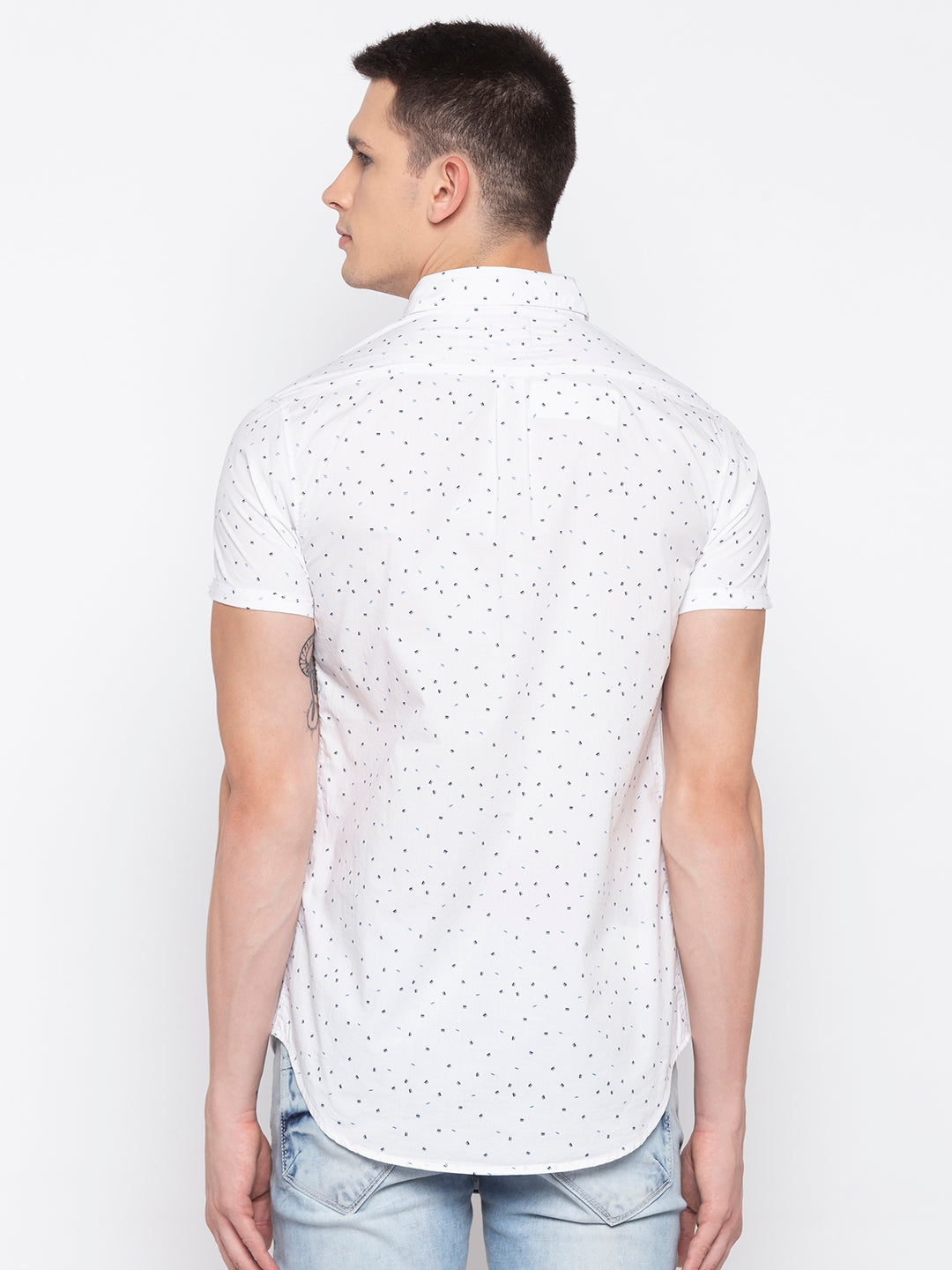 Spykar Men White Printed Slim Fit Casual Shirt