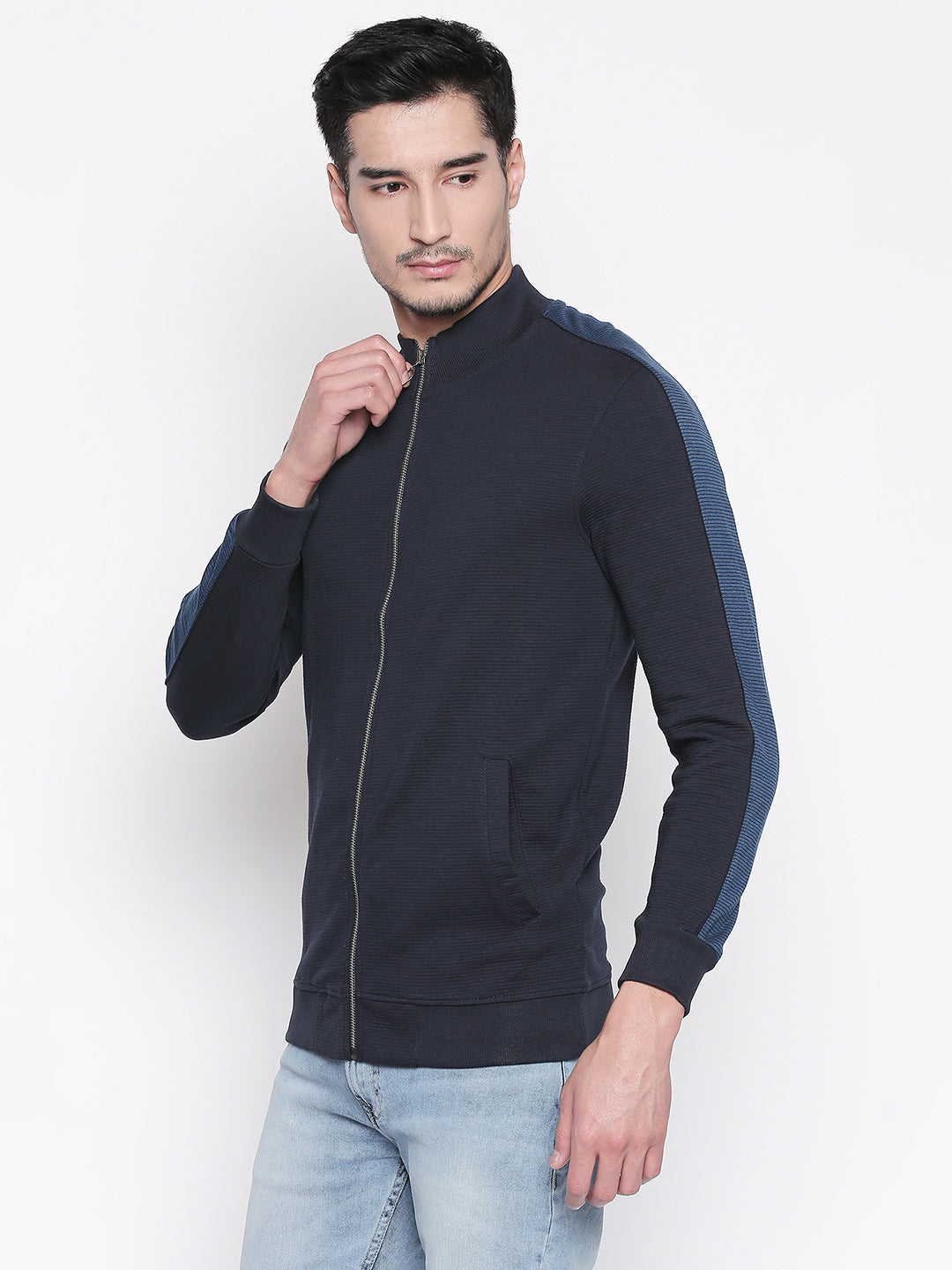 Spykar Blue Solid Slim Fit Sweatshirt For Men