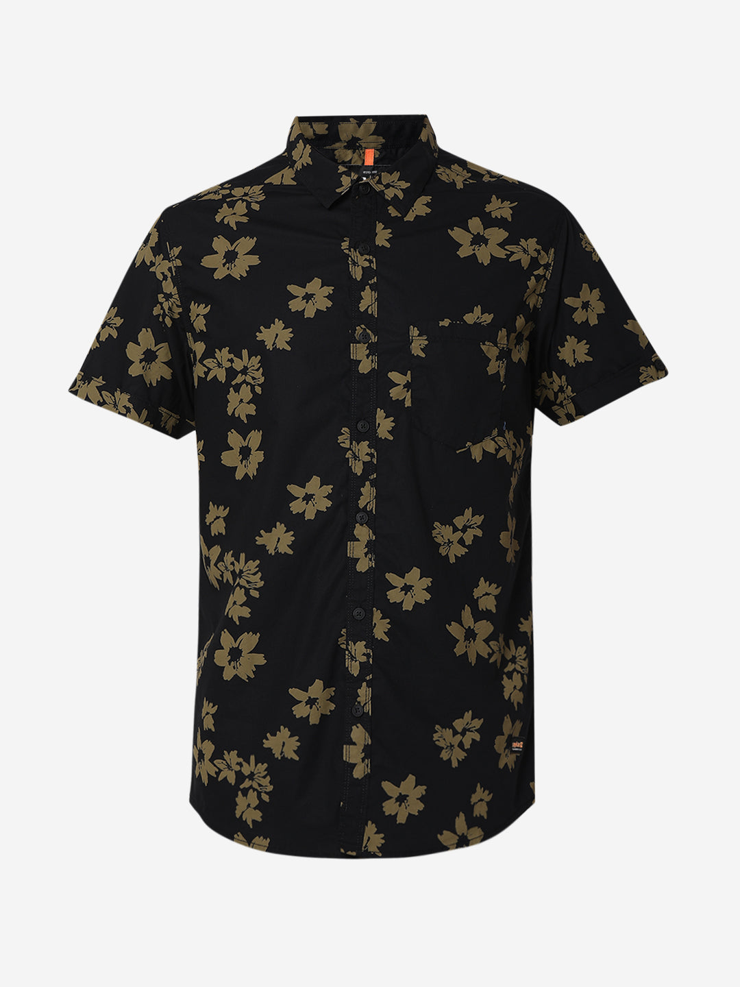 Spykar Men Black Cotton Half Sleeve Floral Print Shirt