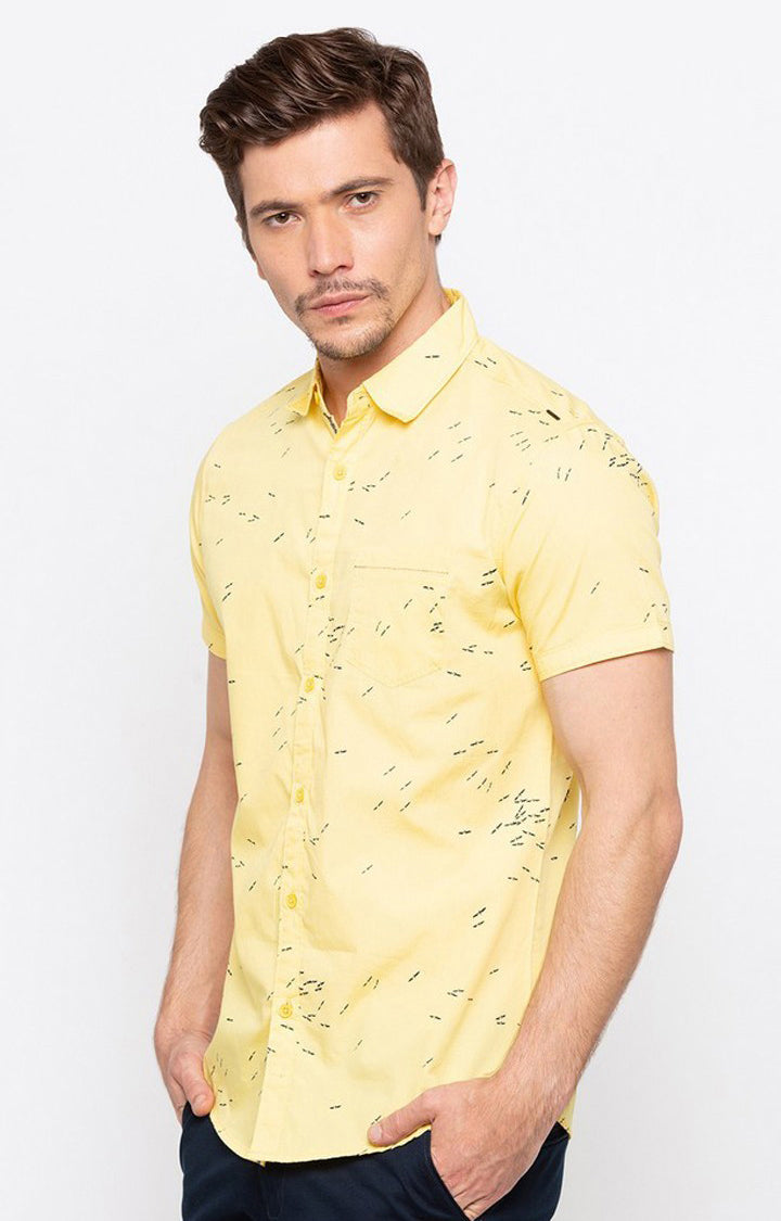 Spykar Men'S Yellow Cotton Printed Casual Shirts