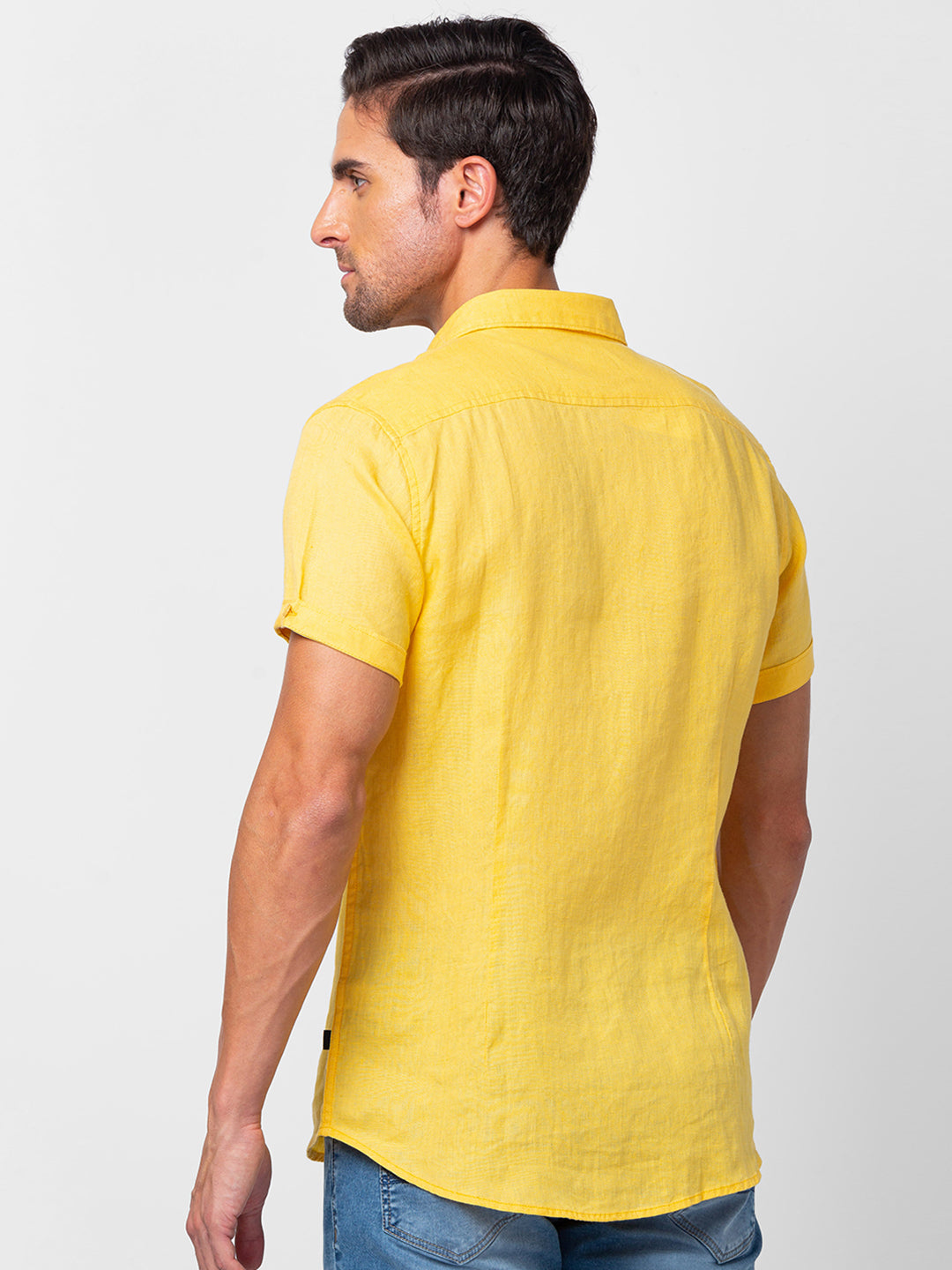 Spykar Men Chrome Yellow Cotton Slim Fit Plain Shirt