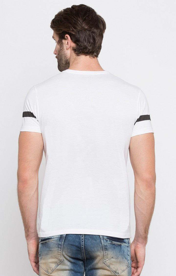 Spykar White Printed Slim Fit Men T-Shirts