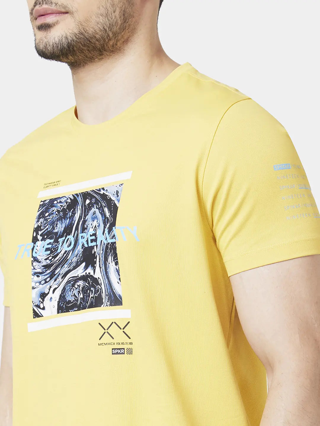 Spykar Men Lemon Yellow Blended Slim Fit Half Sleeve Round Neck Printed Tshirt