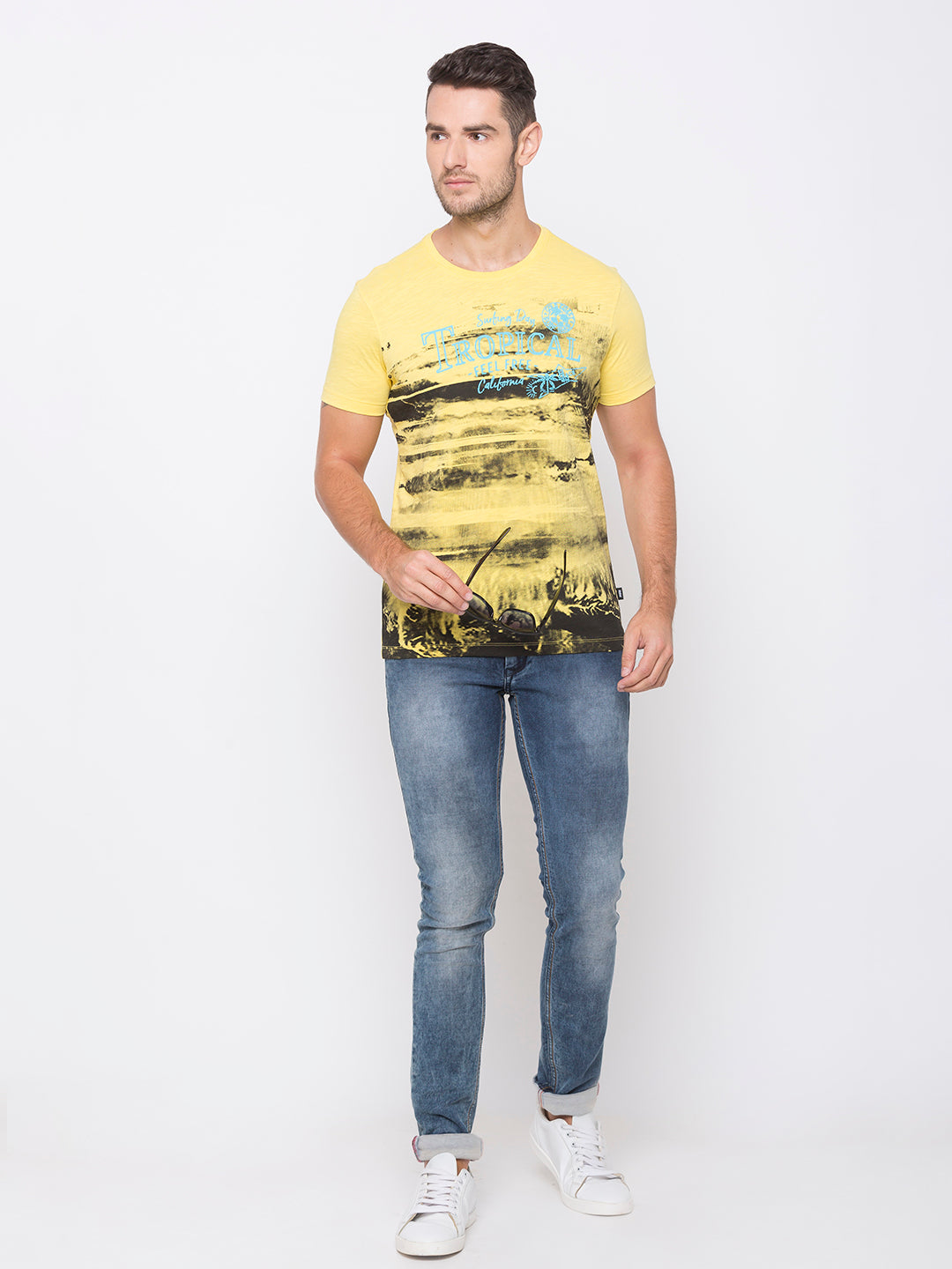 Spykar Men Yellow Cotton Slim Fit Round Neck T-Shirt