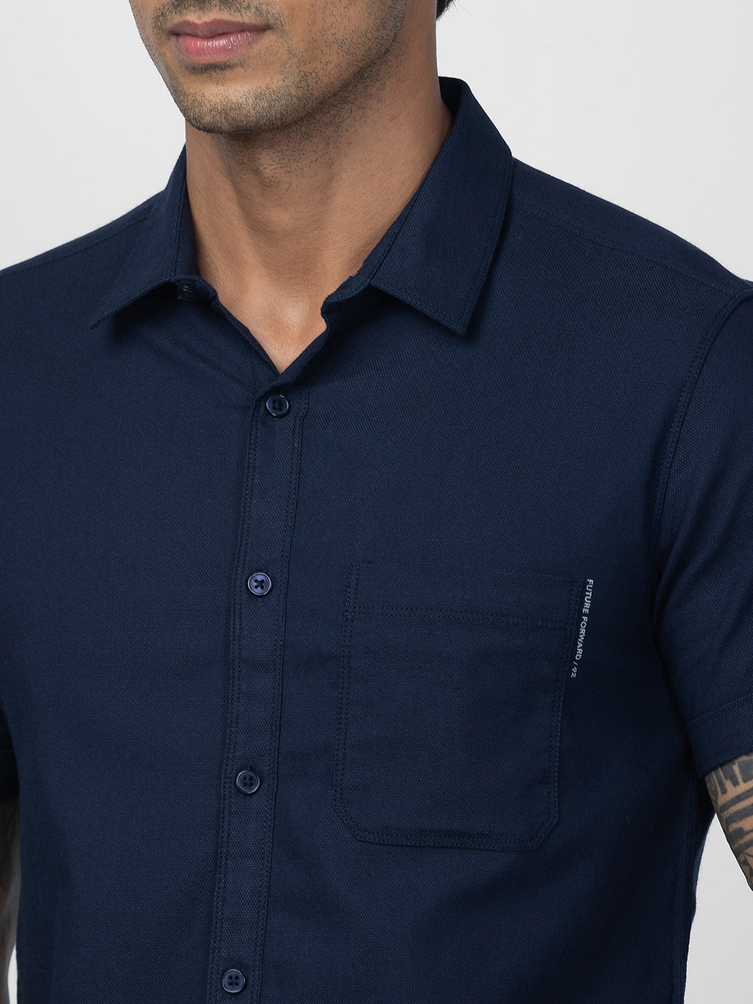 Spykar Men Navy Blue Cotton Slim Fit Plain Shirt