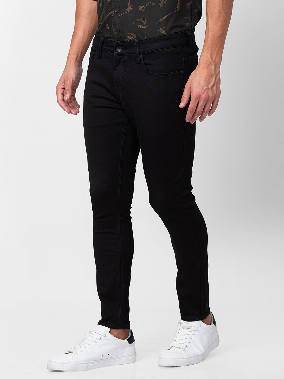 Spykar Men Black Cotton Slim Fit Tapered Length Jeans (Kano)