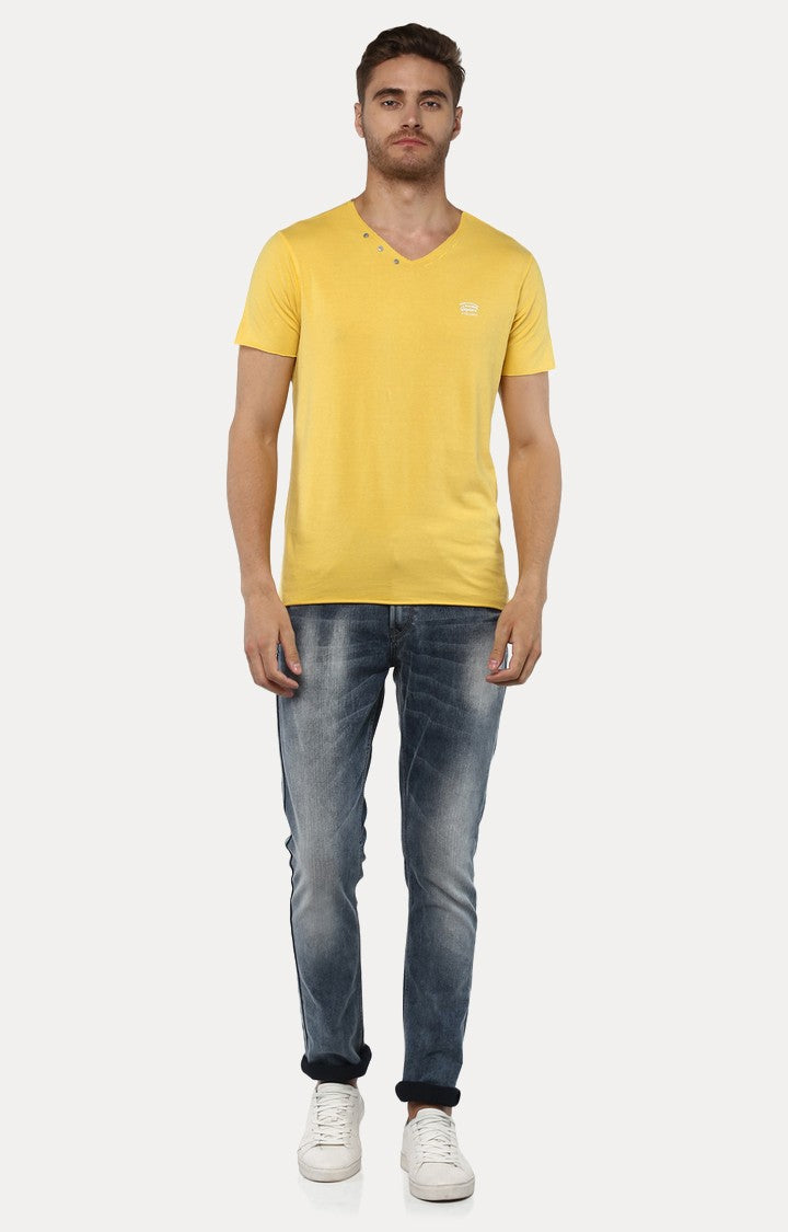 Spykar Yellow Solid Slim Fit Men T-Shirts