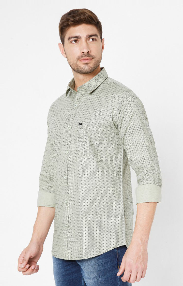 Spykar Green Cotton Slim Fit Shirts For Men