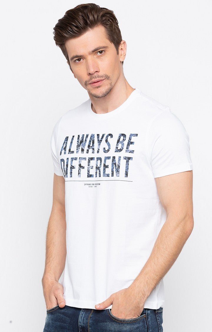 Spykar White Printed Slim Fit Men T-Shirts