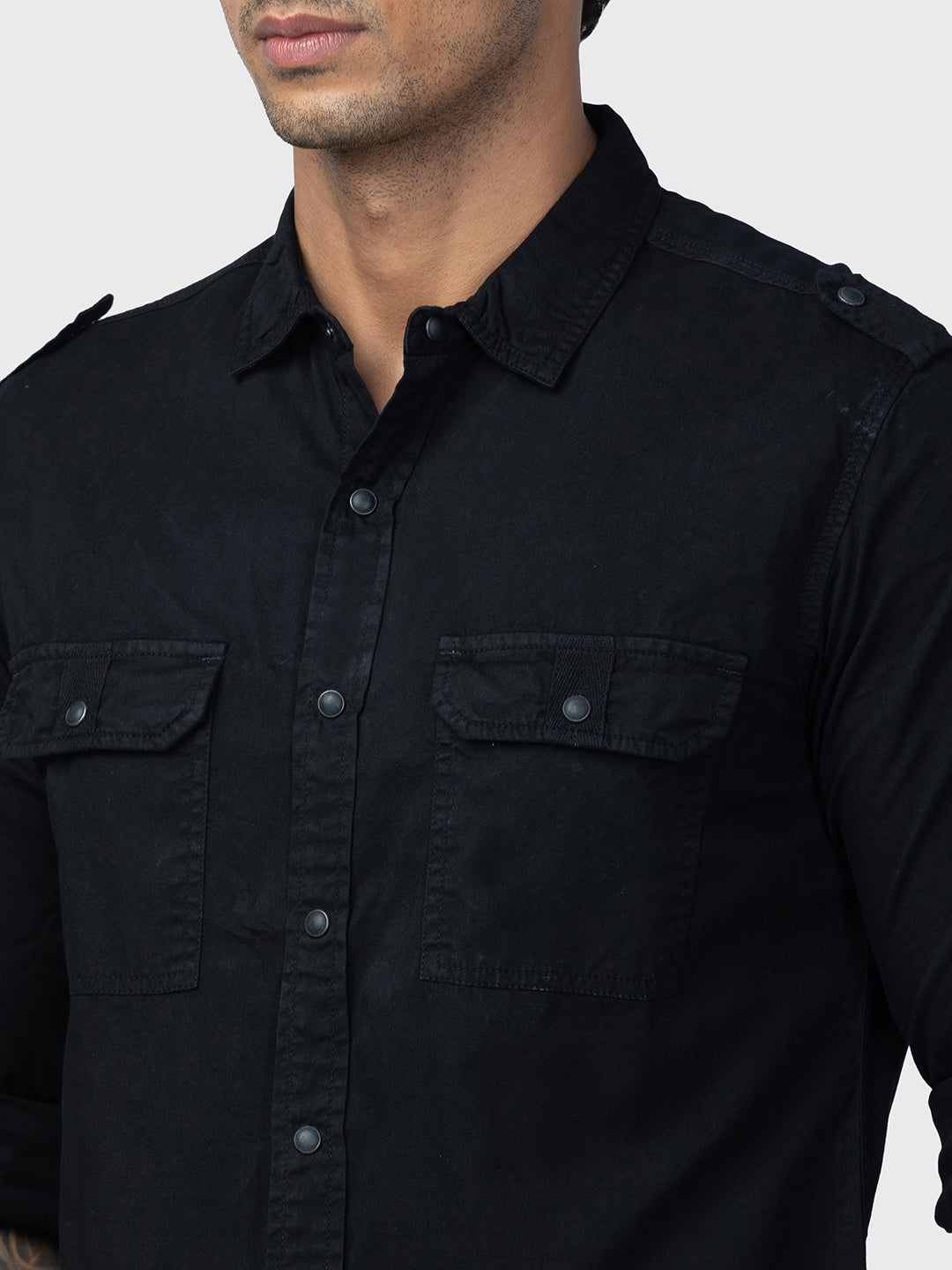 Spykar Men Black Cotton Slim Fit Plain Shirt