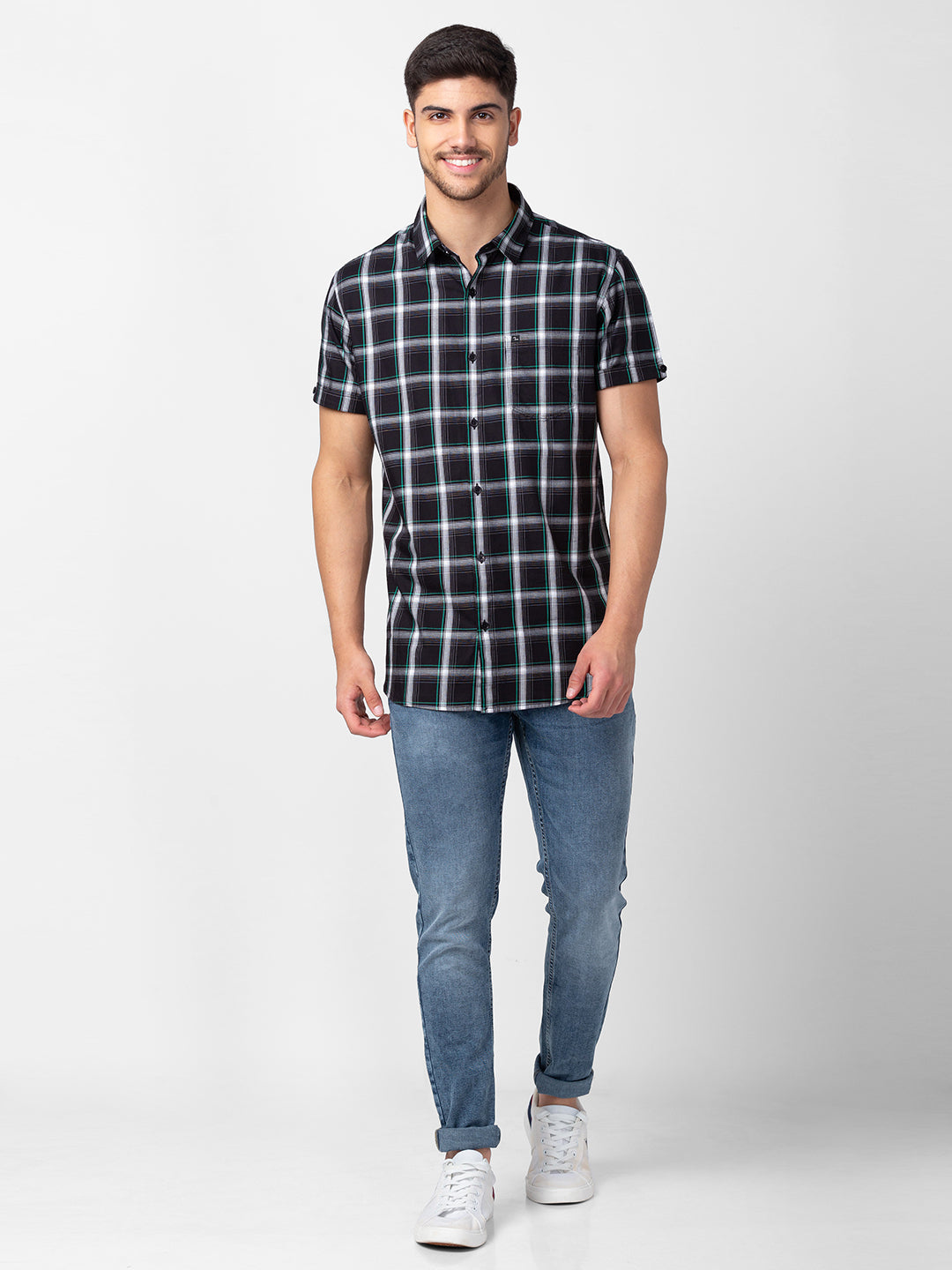 Spykar Men Black Cotton Slim Fit Checkered Shirt