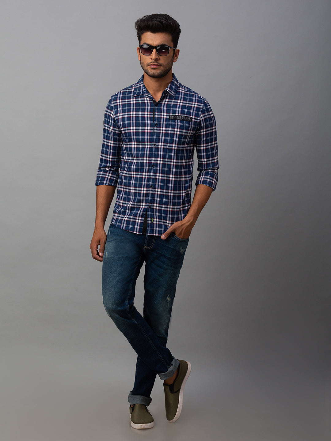 Spykar Men Blue Cotton Slim Fit Shirt