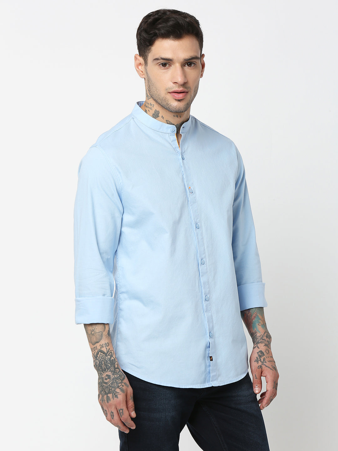 Spykar Men Sky Blue Cotton Slim Fit Plain Shirts